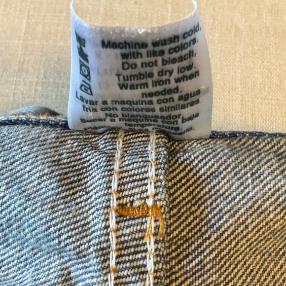 Faded Glory Blue Relaxed Jeans - Picture 6 of 6